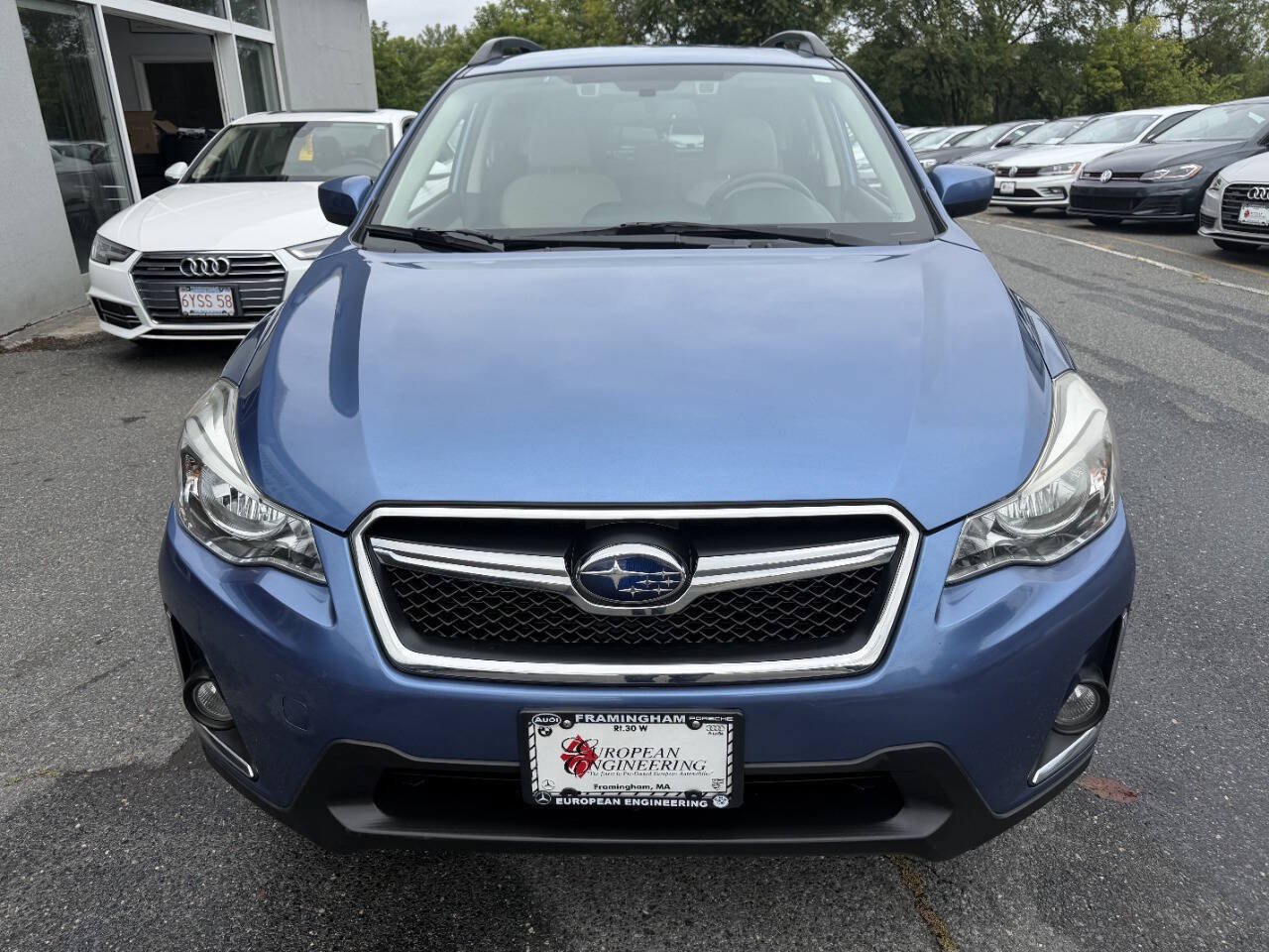 Used 2016 Subaru Crosstrek 2.0i Premium AWD/4WD image 2