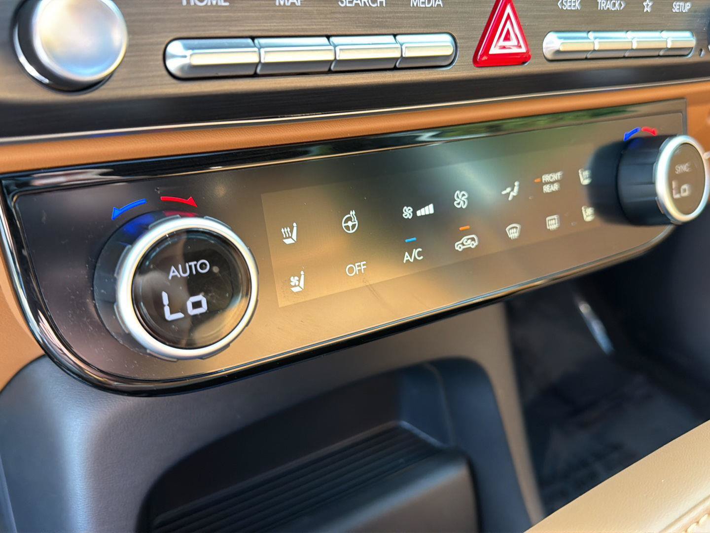 Used 2026 Hyundai Palisade Calligraphy FWD image 28