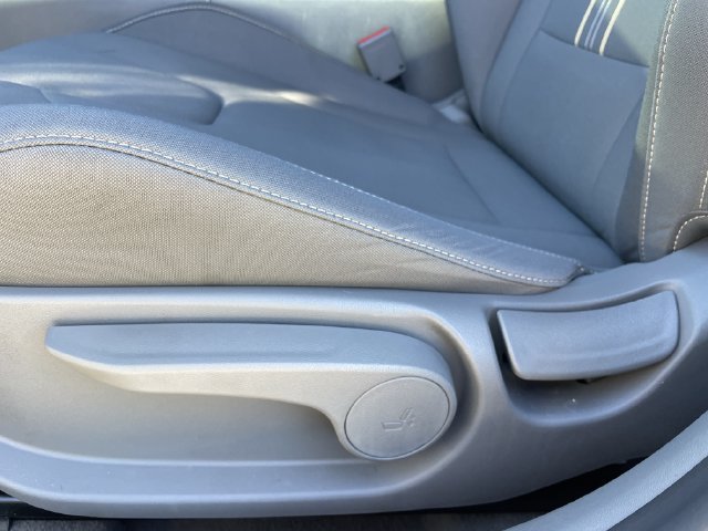 Used 2026 Hyundai Elantra Sport FWD image 24