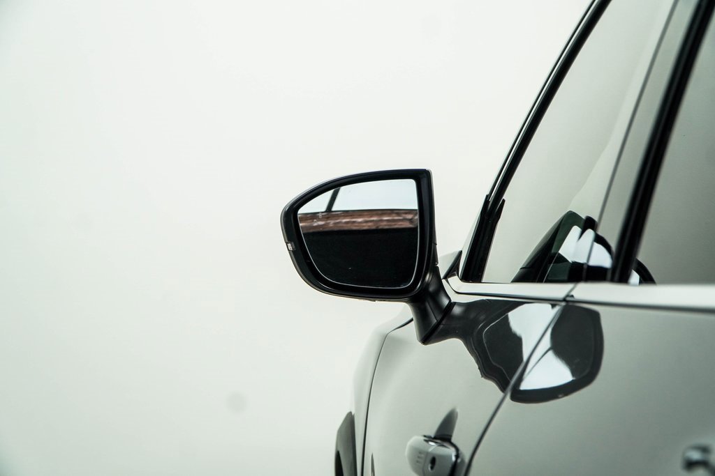 Used 2022 Nissan Pathfinder SL image 14