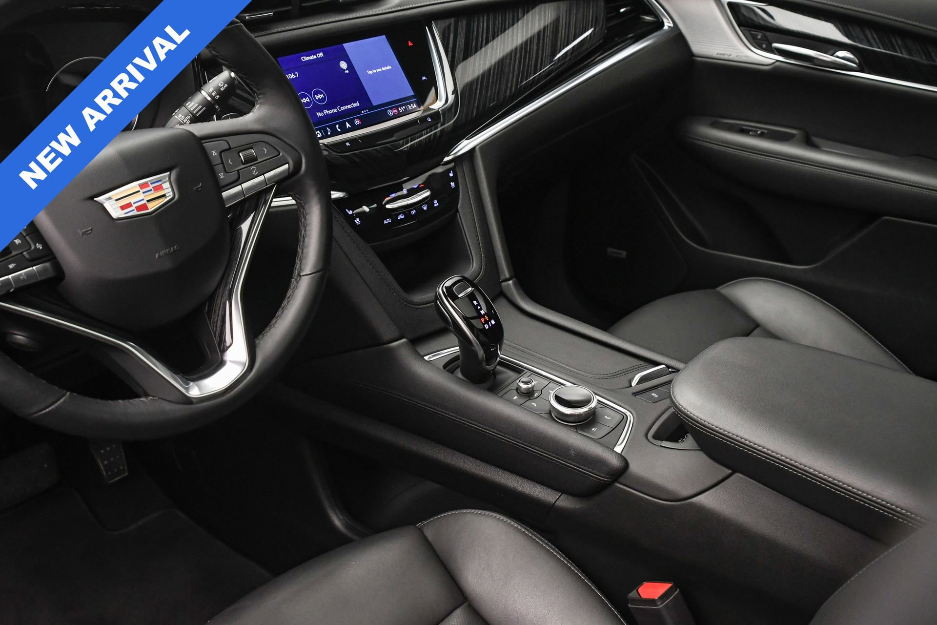 Used 2025 Cadillac XT6 Premium Luxury image 41