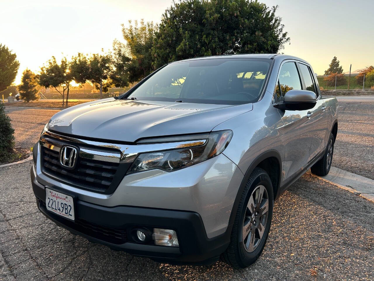 Used 2017 Honda Ridgeline RTL-T image 2