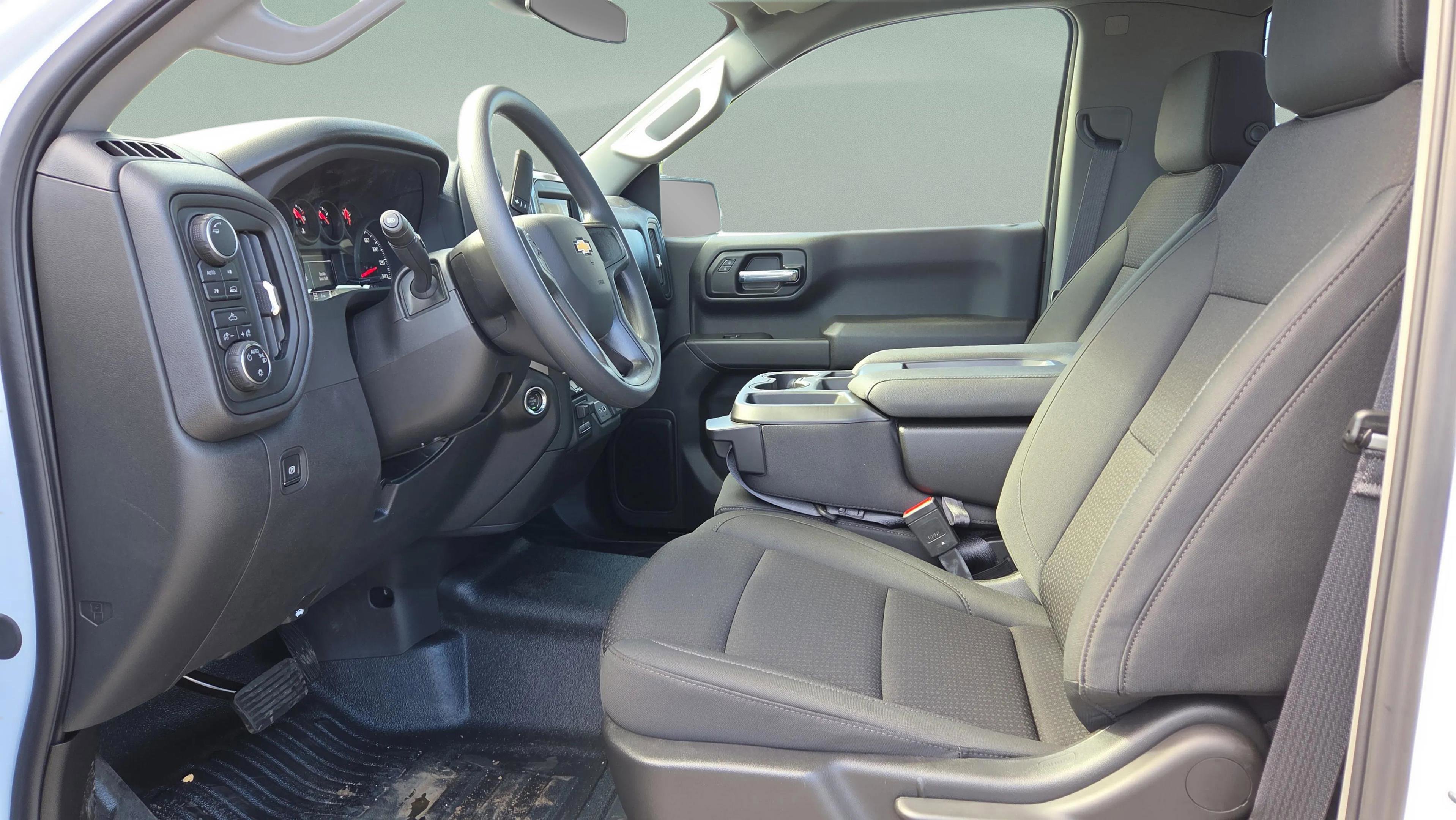 New 2025 Chevrolet Silverado 1500 W/T w/ WT Value Package AWD/4WD image 28