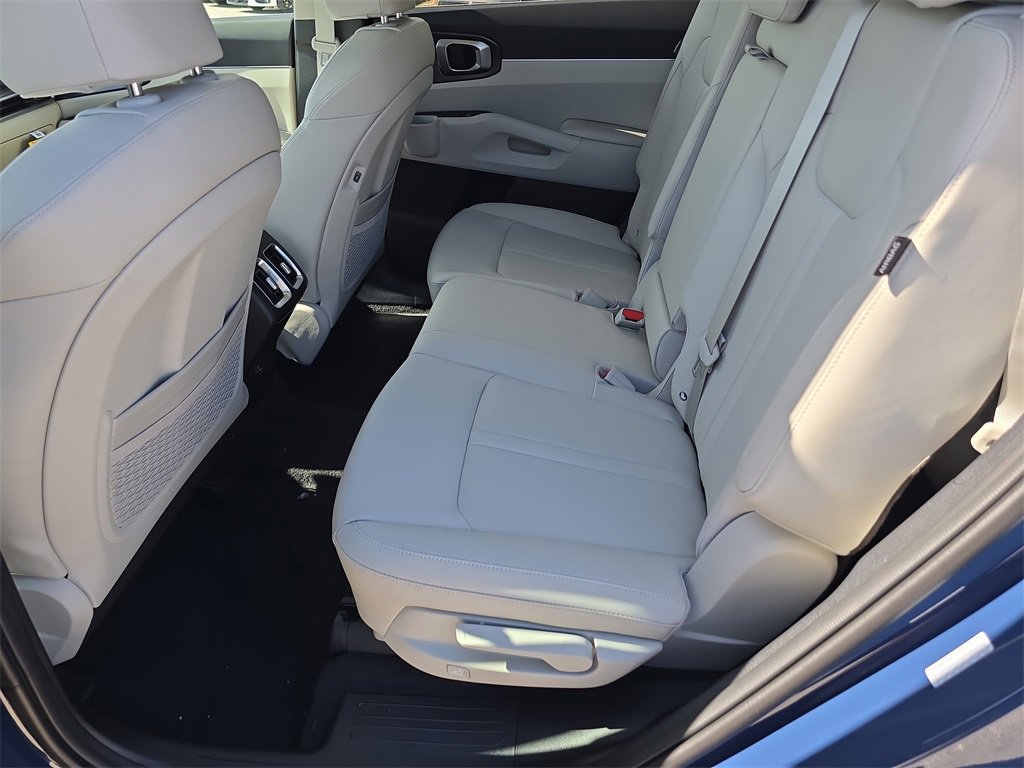 New 2026 Kia Sorento S image 16