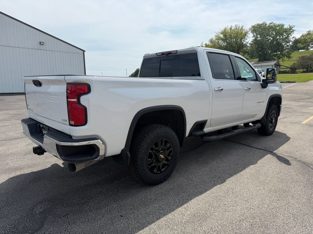 Used 2024 Chevrolet Silverado 2500 LTZ w/ LTZ Plus Package AWD/4WD image 5