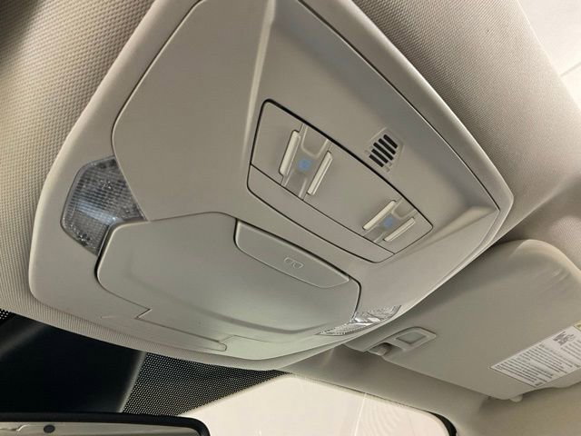 Used 2019 Ford Escape Titanium FWD image 20