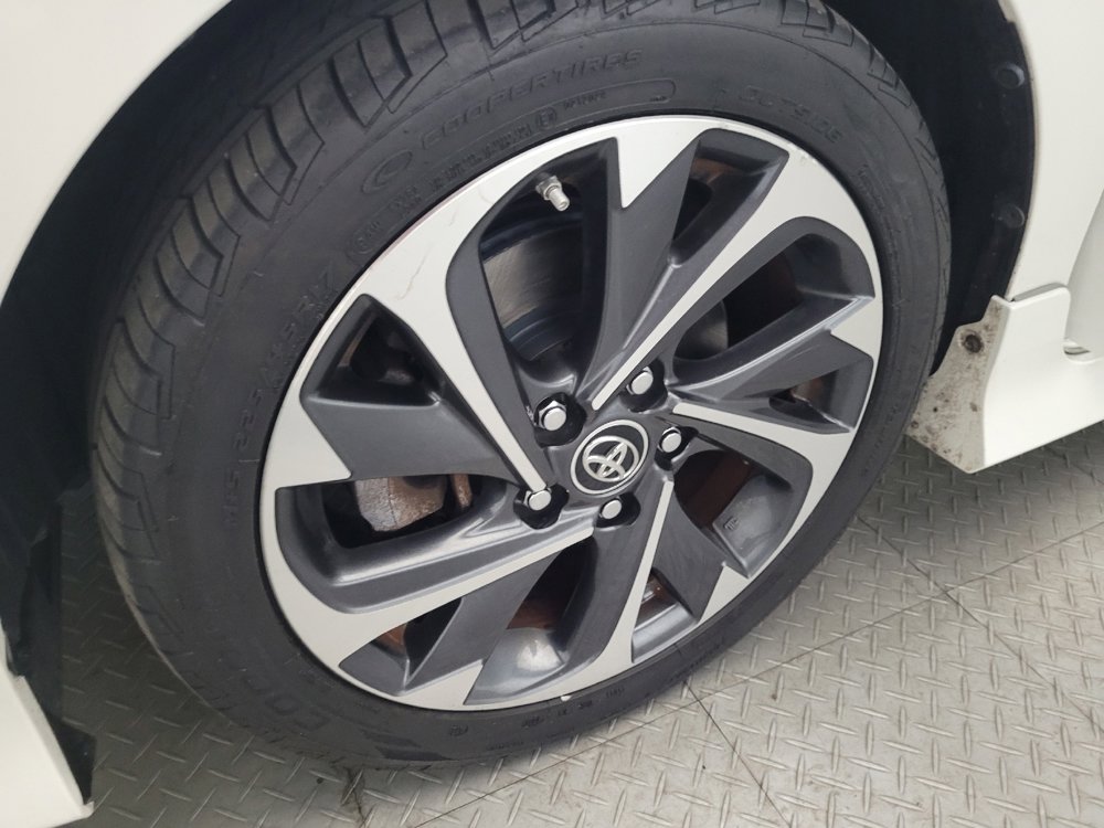 Used 2017 Toyota Corolla iM image 31