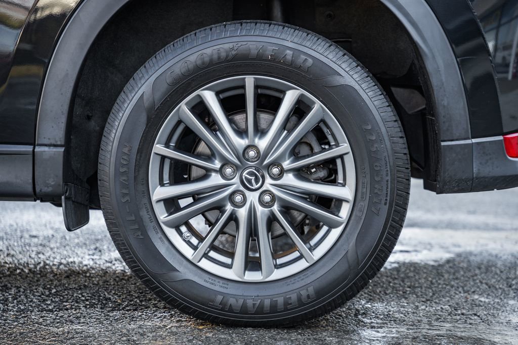 Used 2017 MAZDA CX-5 Touring w/ I-ACTIVSENSE Package image 18