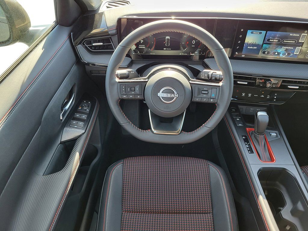 New 2025 Nissan Kicks SR image 46