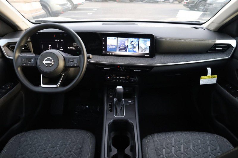 New 2026 Nissan Kicks SV w/ Cold Weather Package image 21