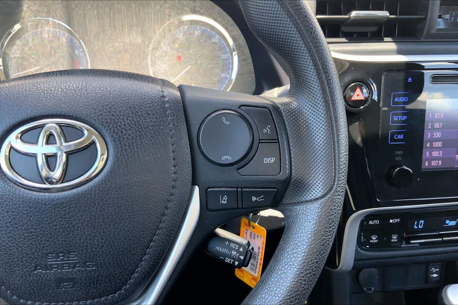 Used 2019 Toyota Corolla LE FWD image 25