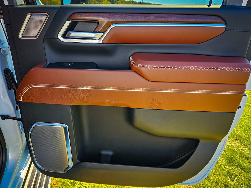 New 2026 GMC Sierra 3500 Denali Ultimate image 47