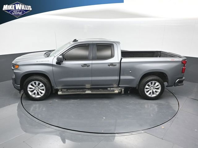 Used 2022 Chevrolet Silverado 1500 Custom image 12
