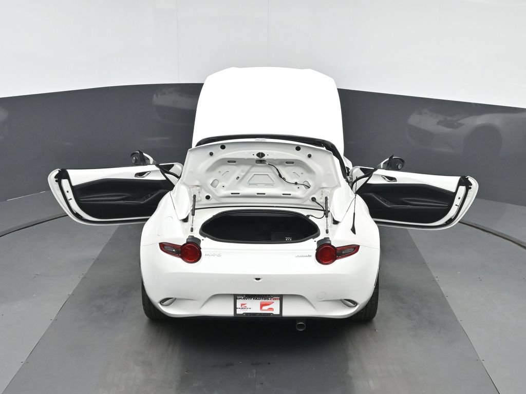 Used 2022 MAZDA MX-5 Miata RF Grand Touring RWD image 40