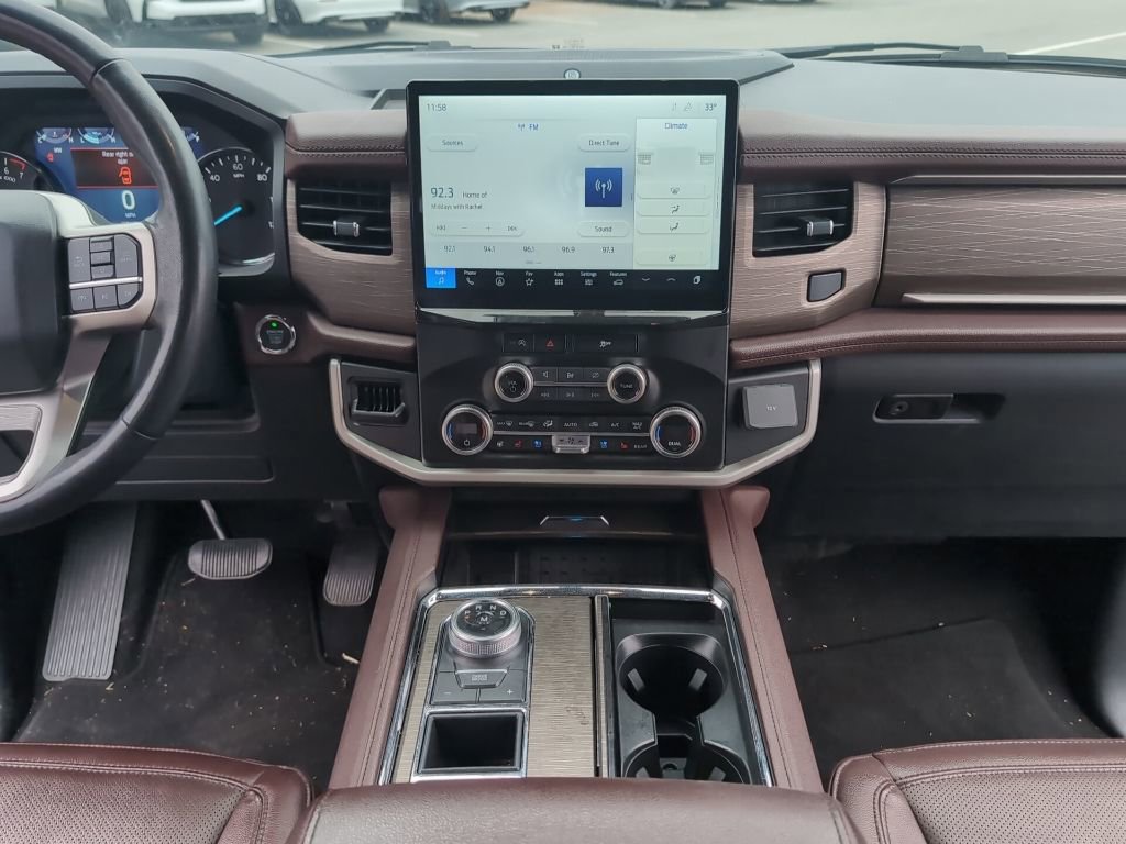 Used 2024 Ford Expedition Limited image 20