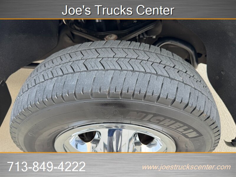 Used 2021 Chevrolet Silverado 3500 LTZ w/ LTZ Convenience Package AWD/4WD image 52