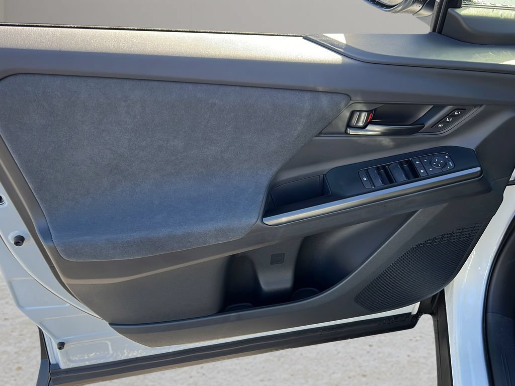 New 2026 Toyota C-HR AWD/4WD image 10