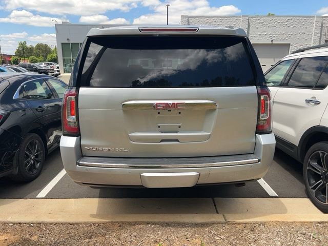 Used 2018 GMC Yukon XL Denali w/ Denali Ultimate Package AWD/4WD image 14