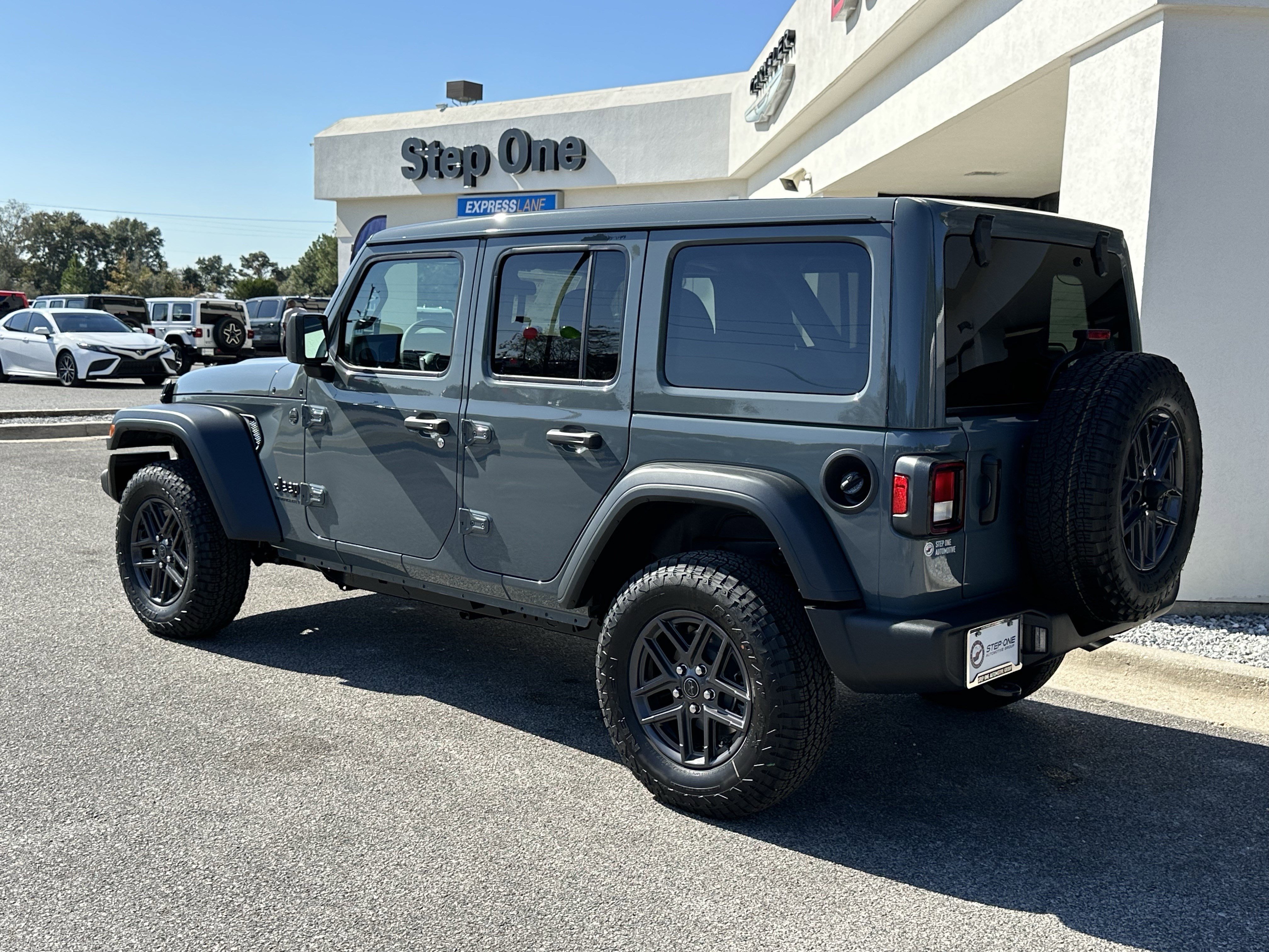 New 2026 Jeep Wrangler Sport S image 7