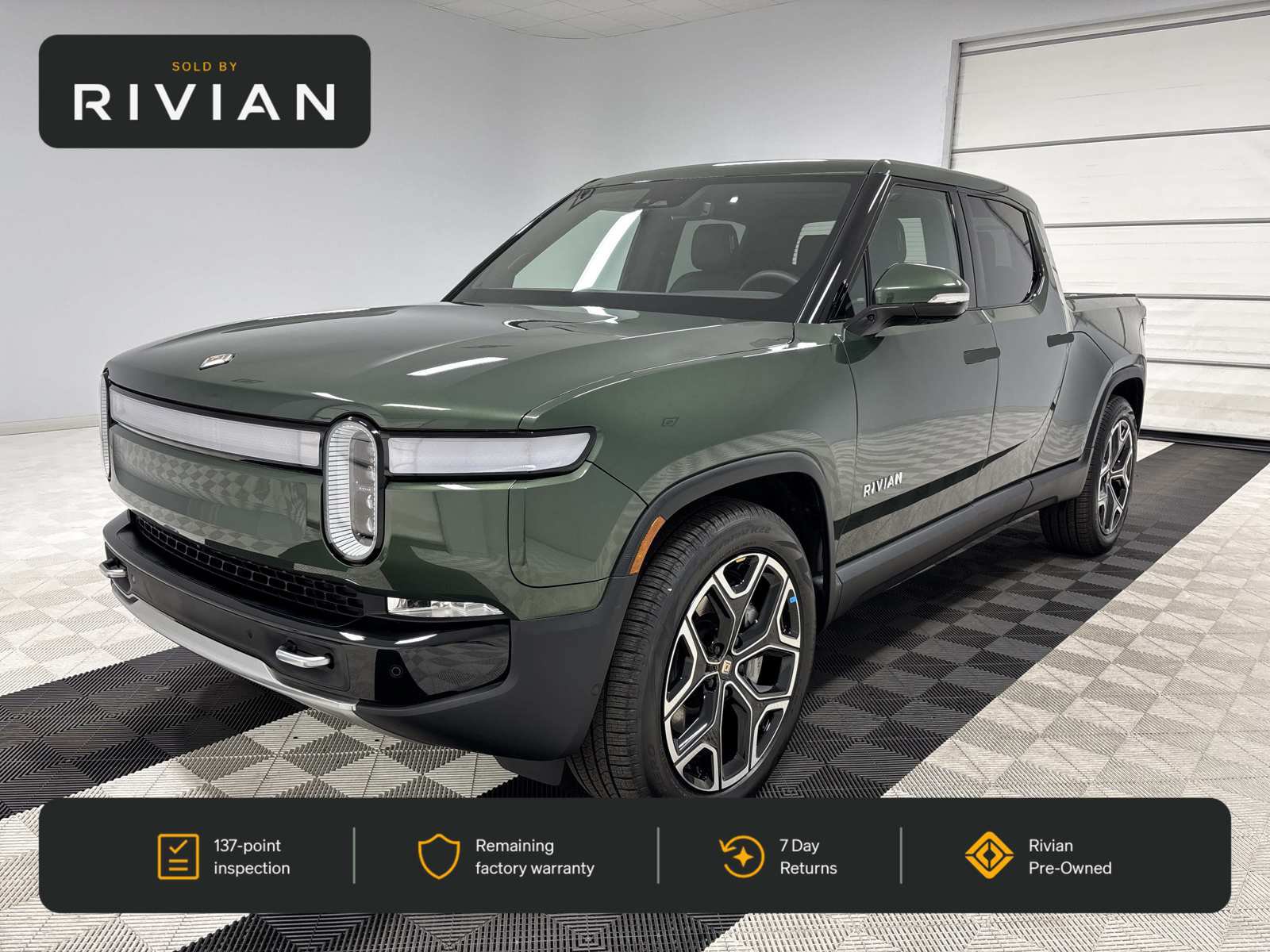 Used 2024 Rivian R1T Adventure Dual AWD/4WD image 1