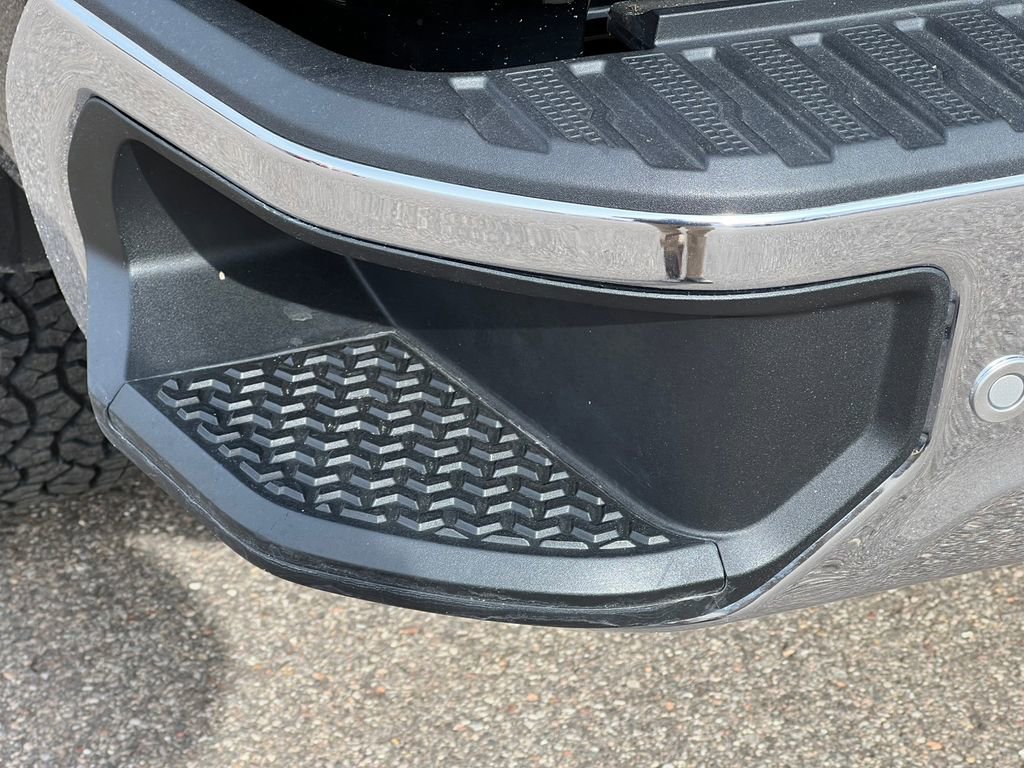 Certified 2022 Chevrolet Silverado 3500 LTZ w/ LTZ Premium Package image 15