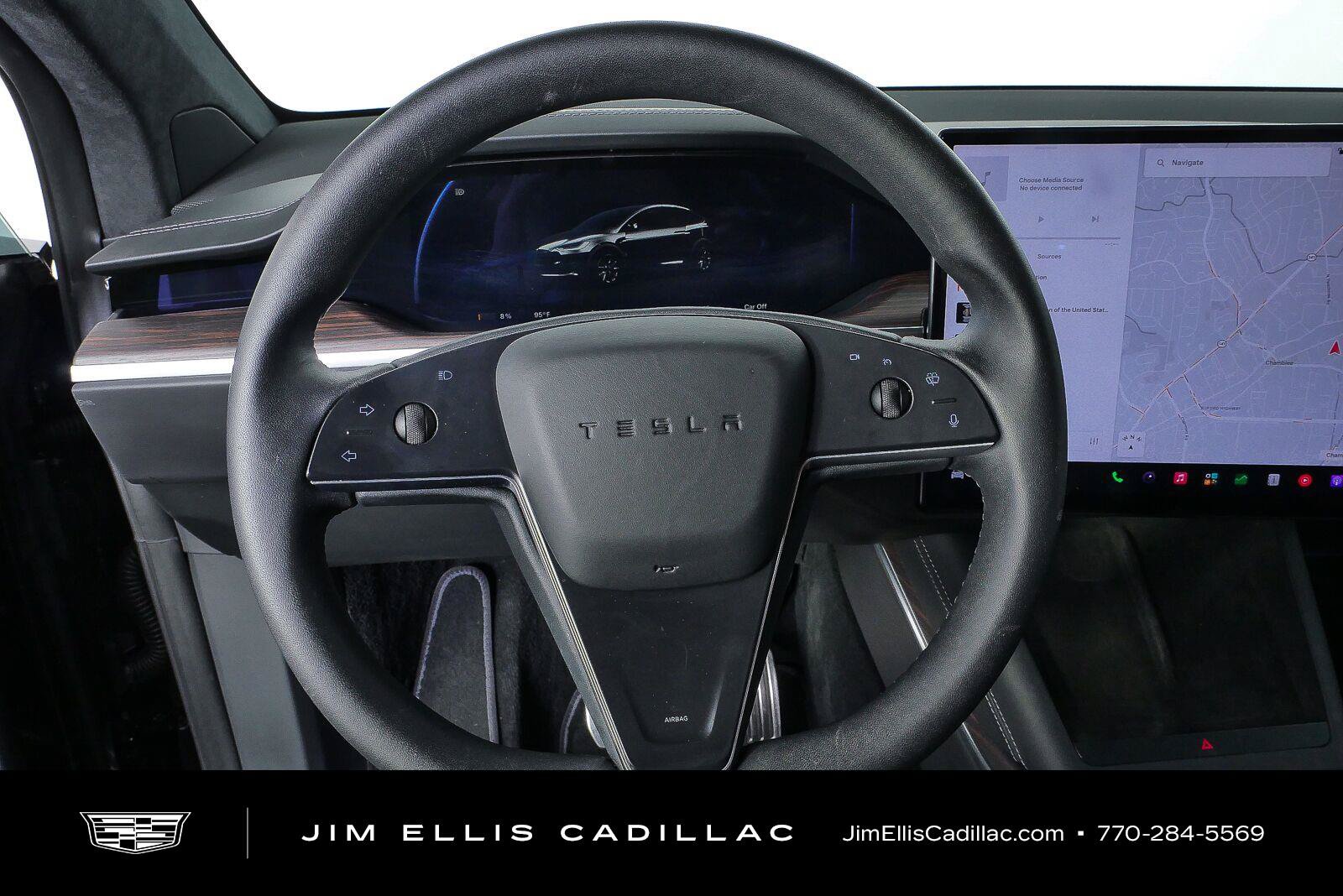 Used 2025 Tesla Model X AWD/4WD image 11