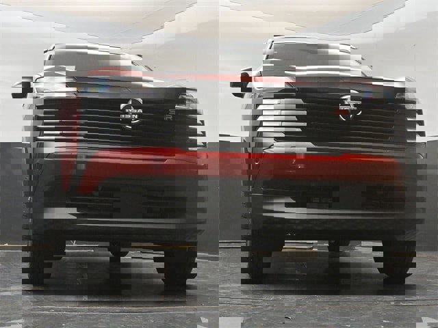 New 2026 Nissan Kicks SR image 14