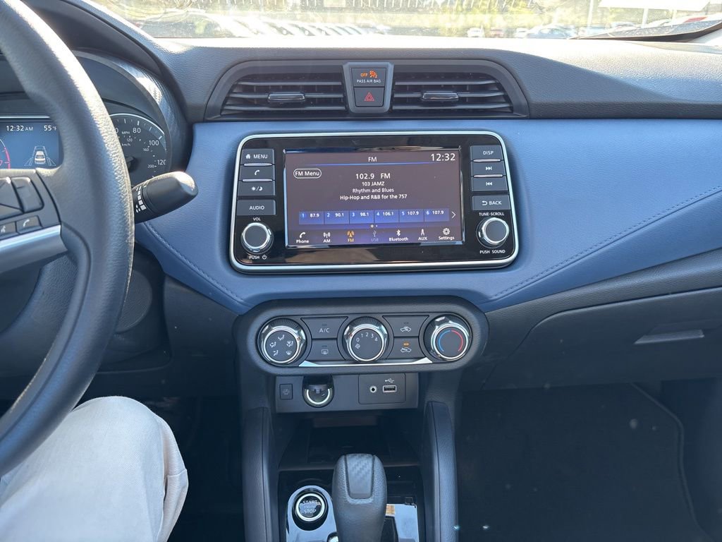 New 2025 Nissan Versa SV w/ Trunk Package image 11