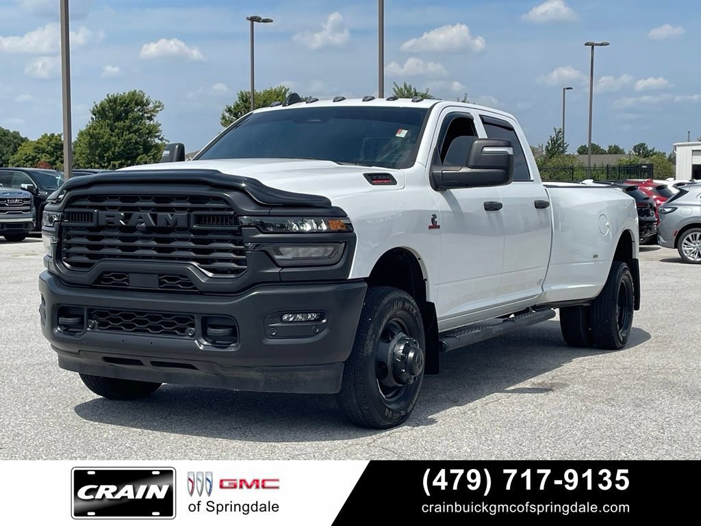 Used 2025 RAM 3500 Tradesman AWD/4WD image 3