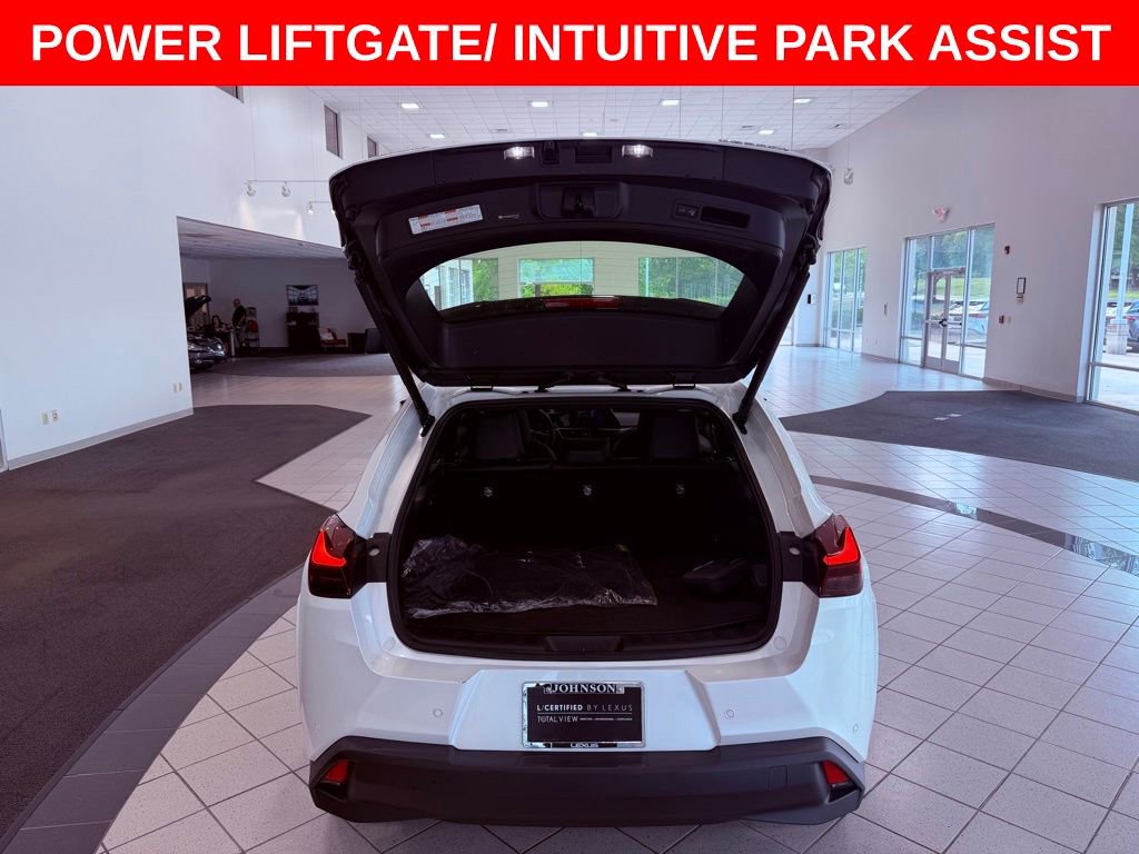 Certified 2025 Lexus UX 300h FWD w/ Accessory Package (Z1) image 6
