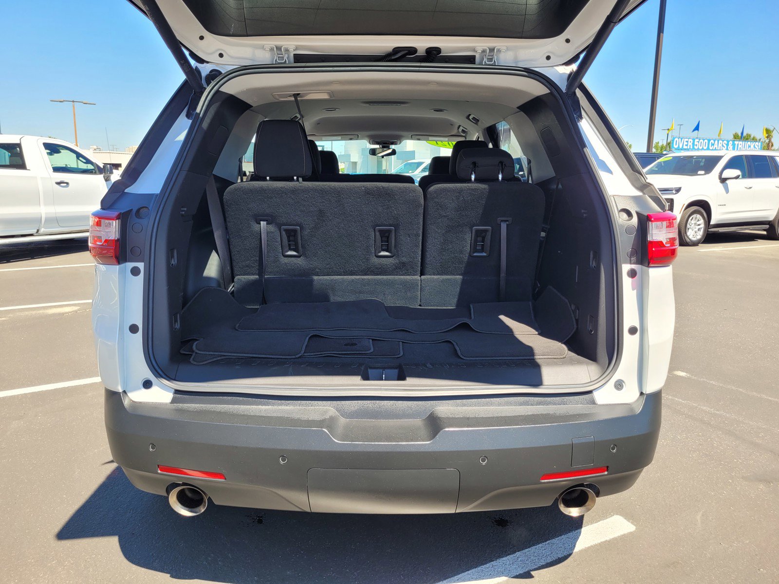 Used 2021 Chevrolet Traverse LT image 27