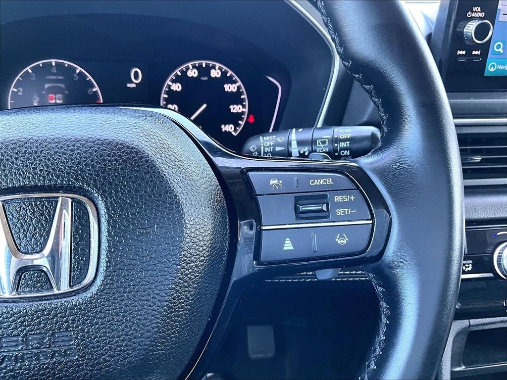 Used 2023 Honda Pilot Touring image 25