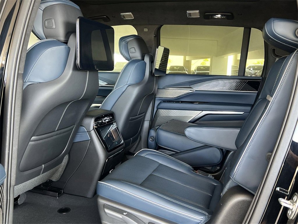 New 2026 Cadillac Escalade IQ Sport 2 image 28