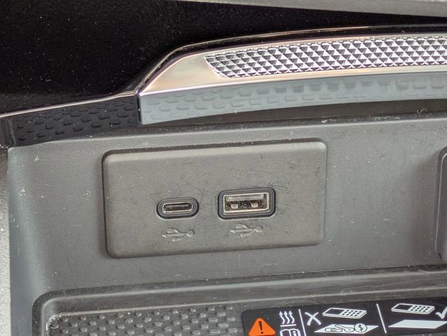 Certified 2025 Buick Envision Preferred image 26