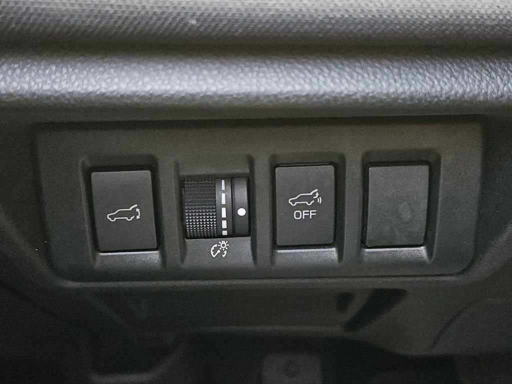 Used 2021 Subaru Outback Premium AWD/4WD image 17