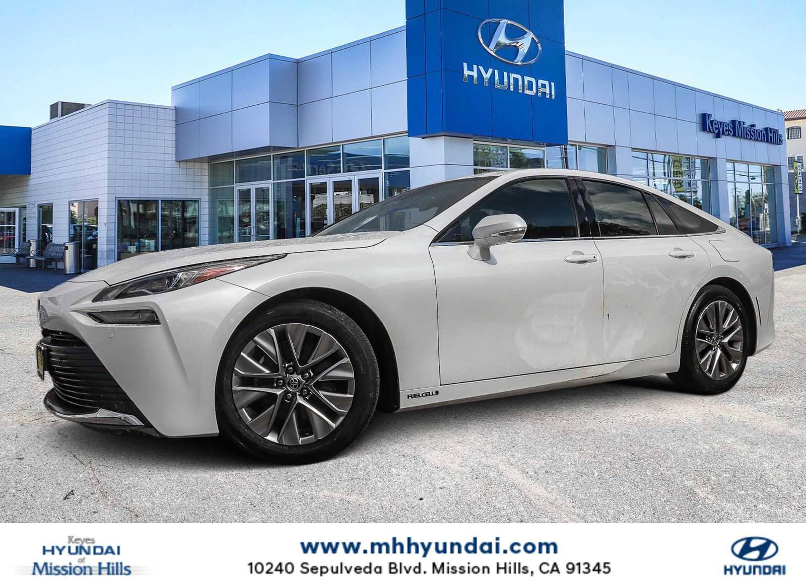 Used 2022 Toyota Mirai XLE w/ Advanced Technology Package image 1