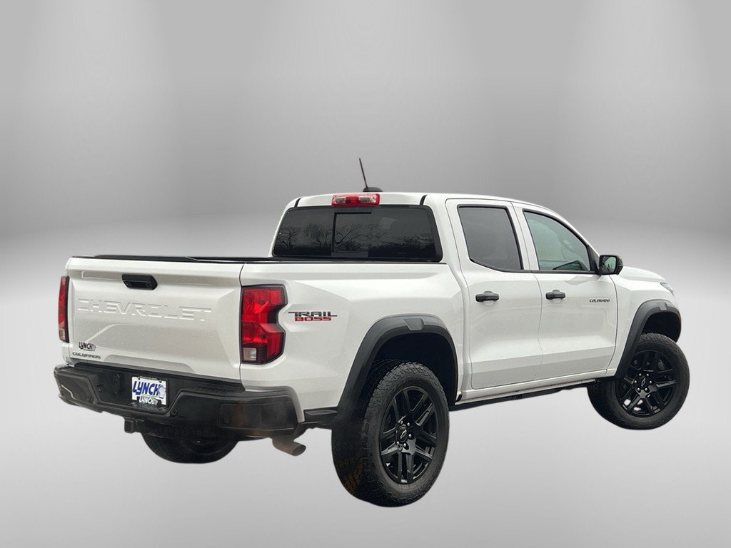 Used 2023 Chevrolet Colorado Trail Boss image 4