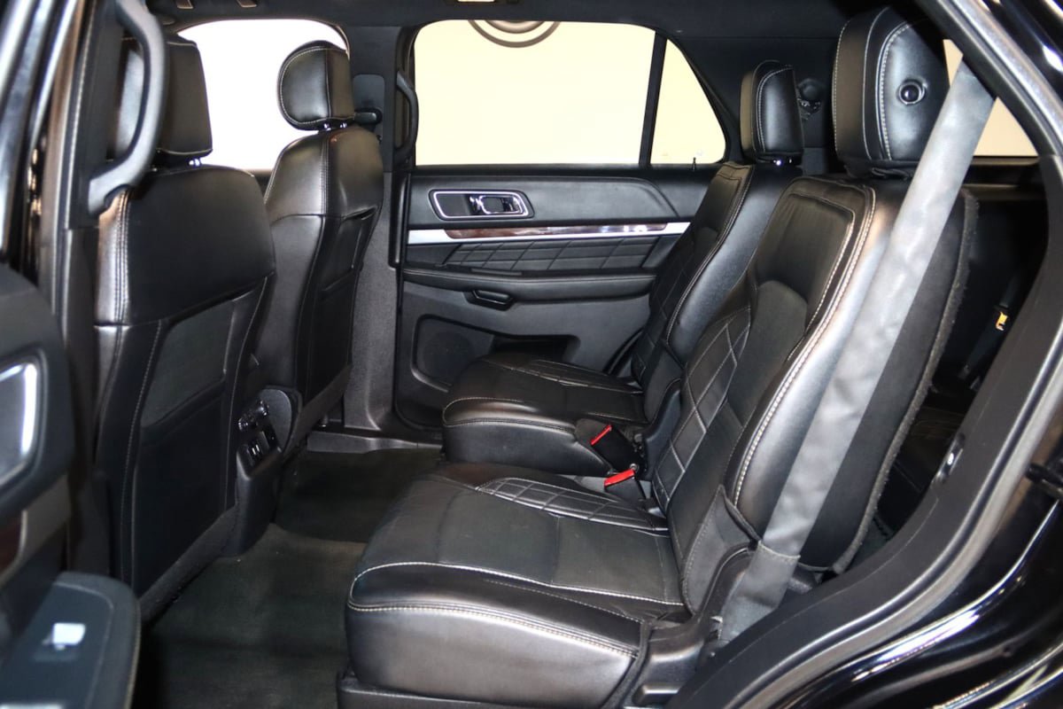 Used 2016 Ford Explorer Platinum AWD/4WD image 62