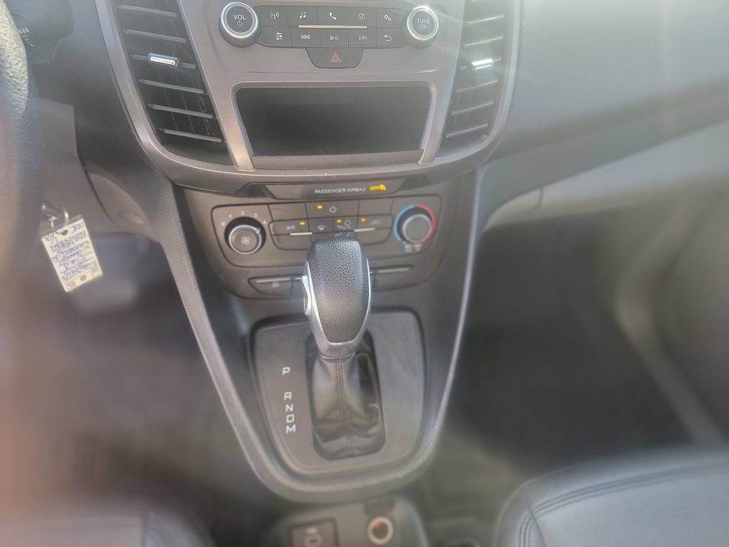 Used 2022 Ford Transit Connect XL FWD image 17