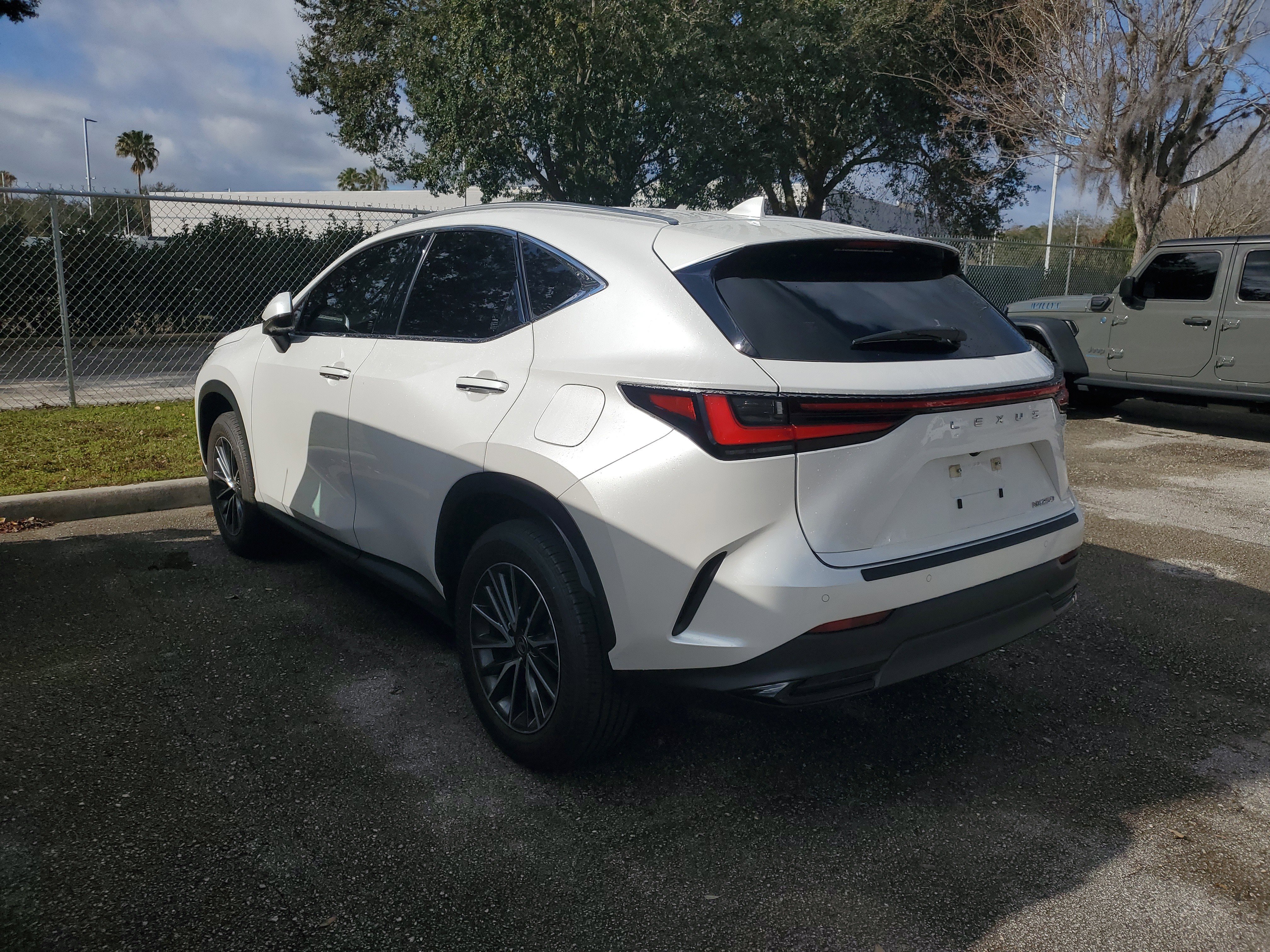 Used 2024 Lexus NX 250 FWD w/ Cold Area Package image 3
