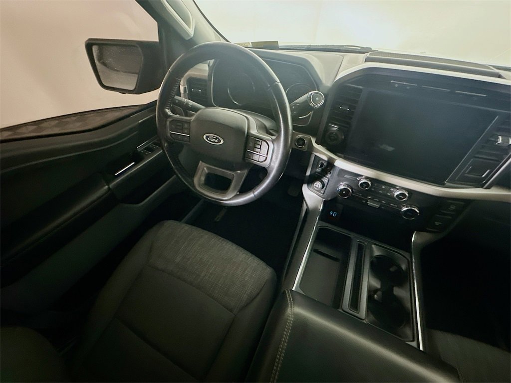 Used 2022 Ford F150 XLT w/ Equipment Group 302A High image 9