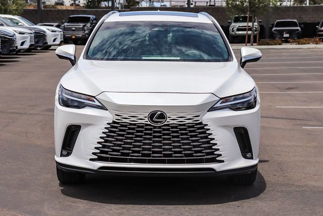 Used 2025 Lexus RX 350h w/ Convenience Package AWD/4WD image 2