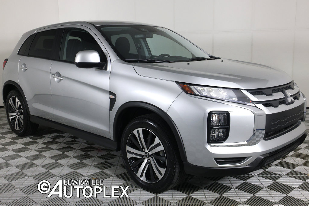 Used 2026 Mitsubishi Outlander Sport ES AWD/4WD image 3