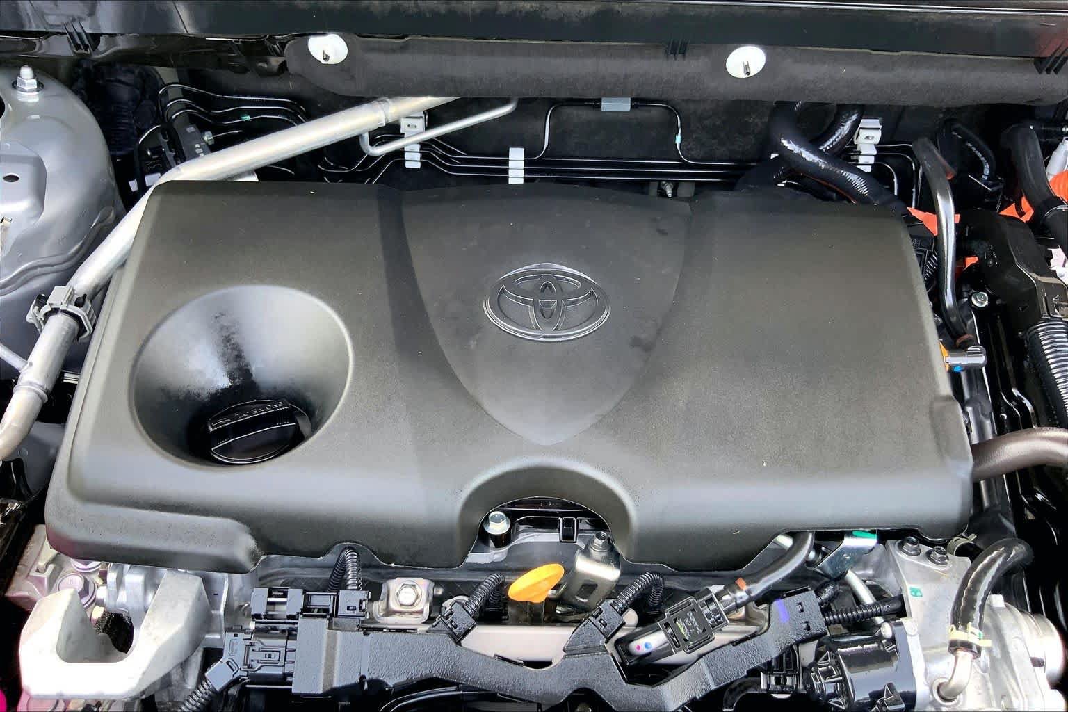Used 2024 Toyota RAV4 XLE AWD/4WD image 62