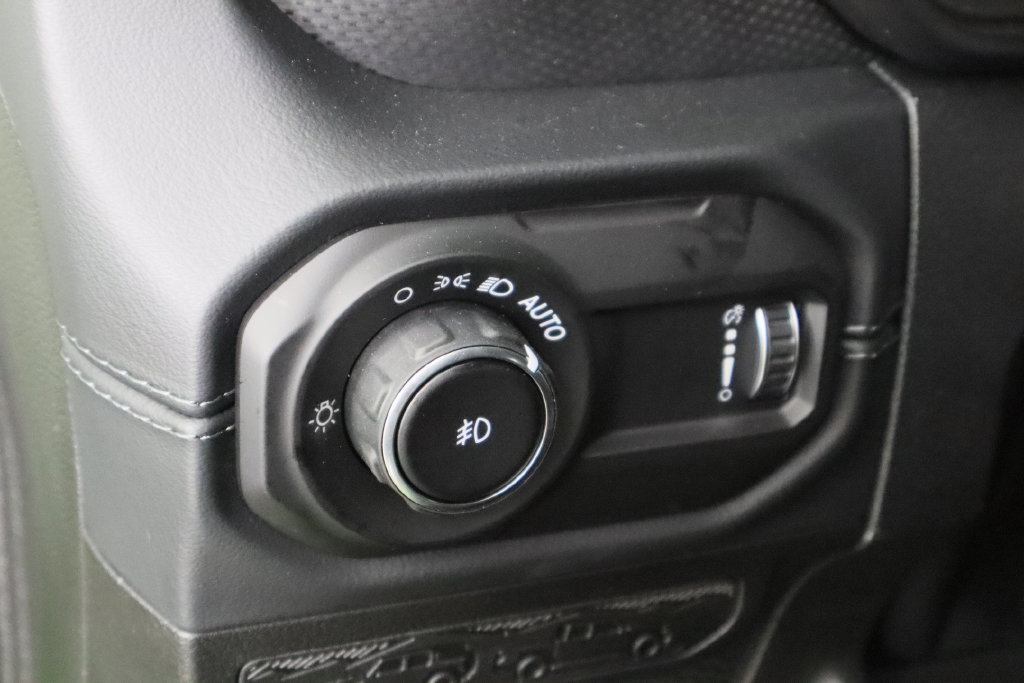 New 2026 Jeep Wrangler Unlimited Rubicon AWD/4WD image 24