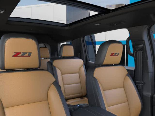 New 2027 Chevrolet Traverse Z71 w/ Driver Confidence Package AWD/4WD image 24