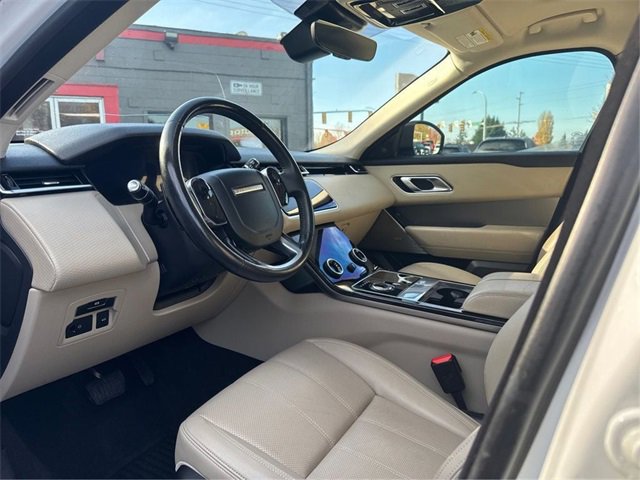 Used 2018 Land Rover Range Rover Velar S image 9