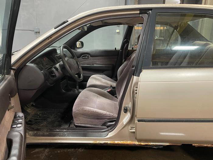 Used 1995 Toyota Corolla DX FWD image 21