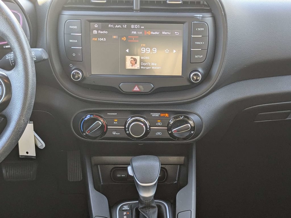 Used 2023 Kia Soul LX w/ Option Group 015 FWD image 18