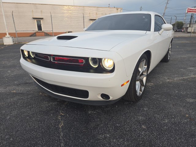 Used 2022 Dodge Challenger GT RWD image 4